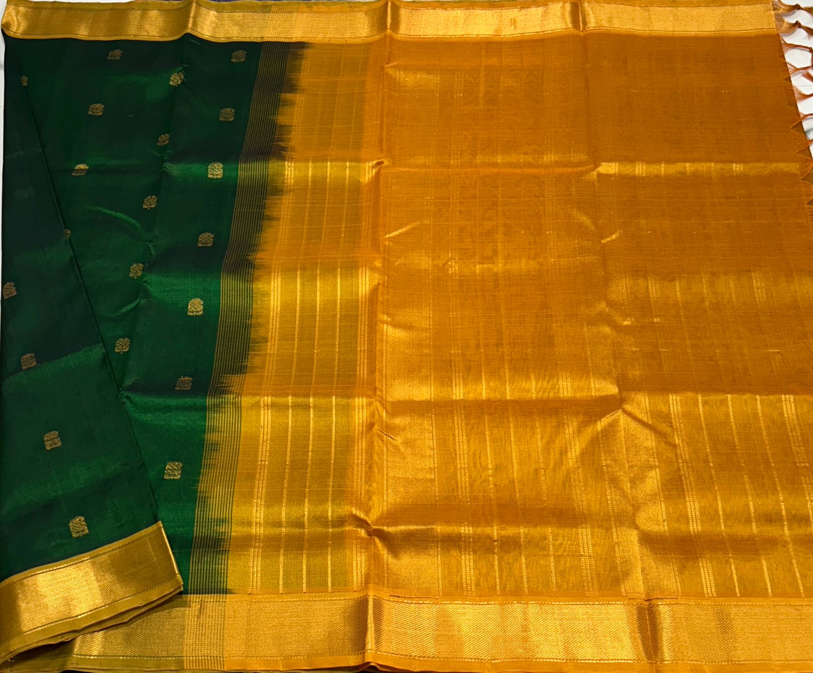 Handloom silk cotton saree with buttas - MS192