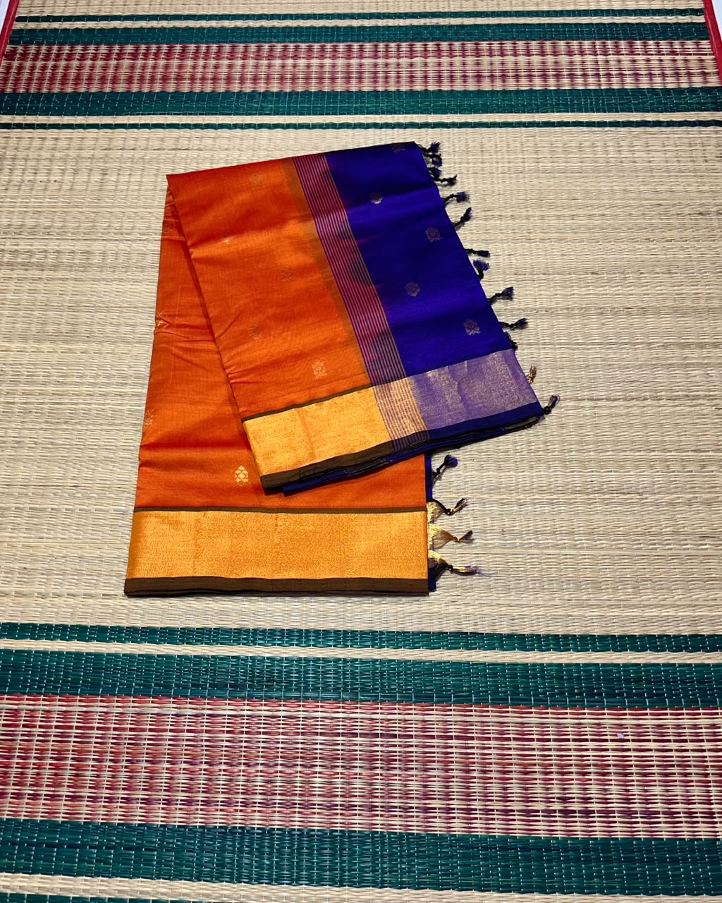 Handloom semi silk cotton saree with buttas - MS273