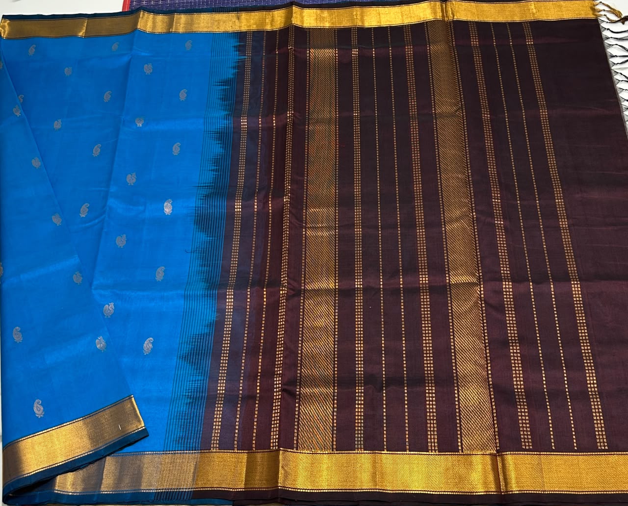 Handloom silk cotton saree with buttas - MS233
