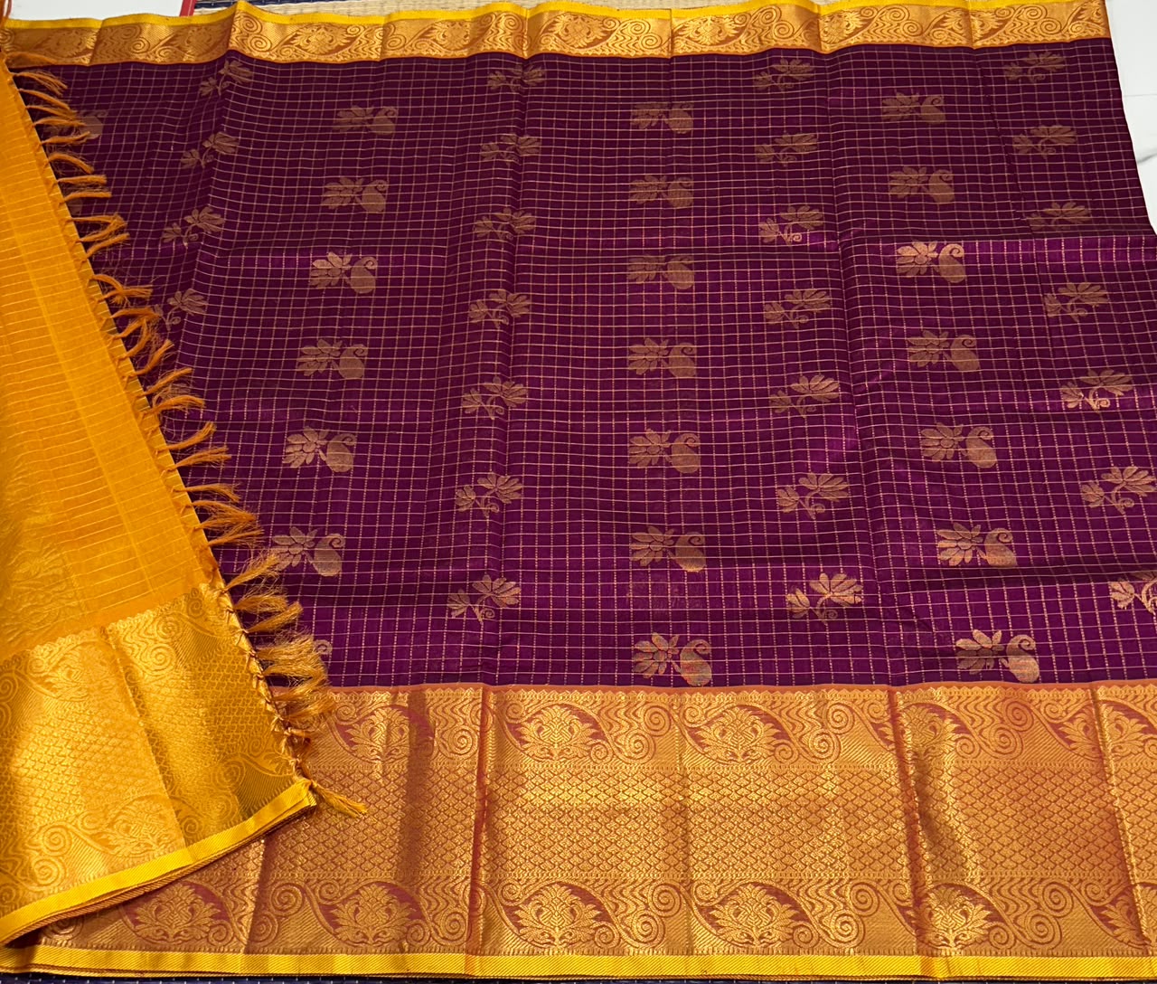 Handloom silk cotton saree with small jari checks - MS244