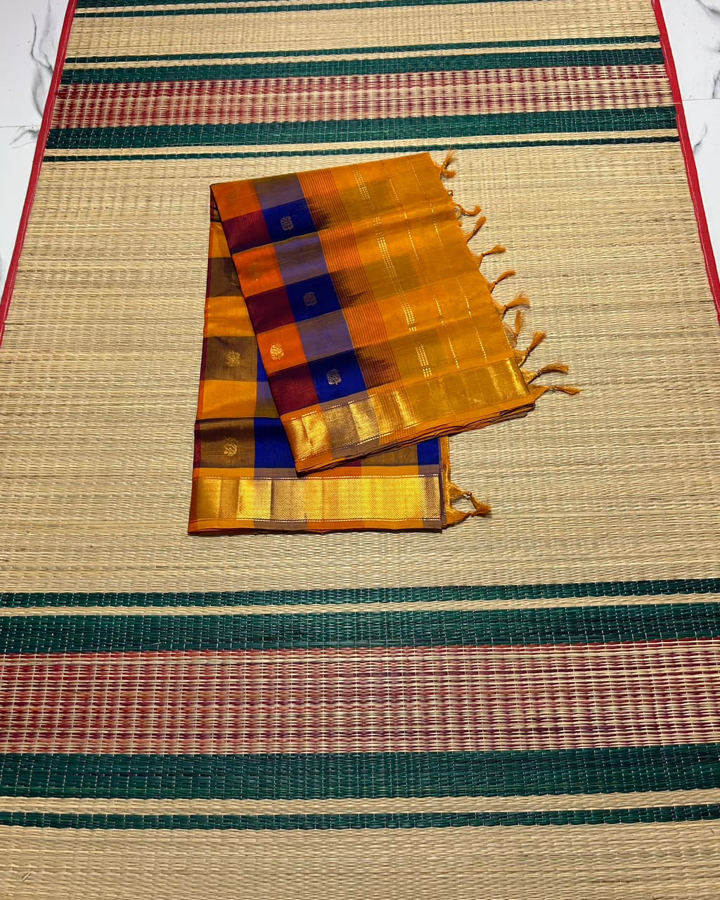 Handloom Paalum pazhamum silk cotton saree with buttas - MS346