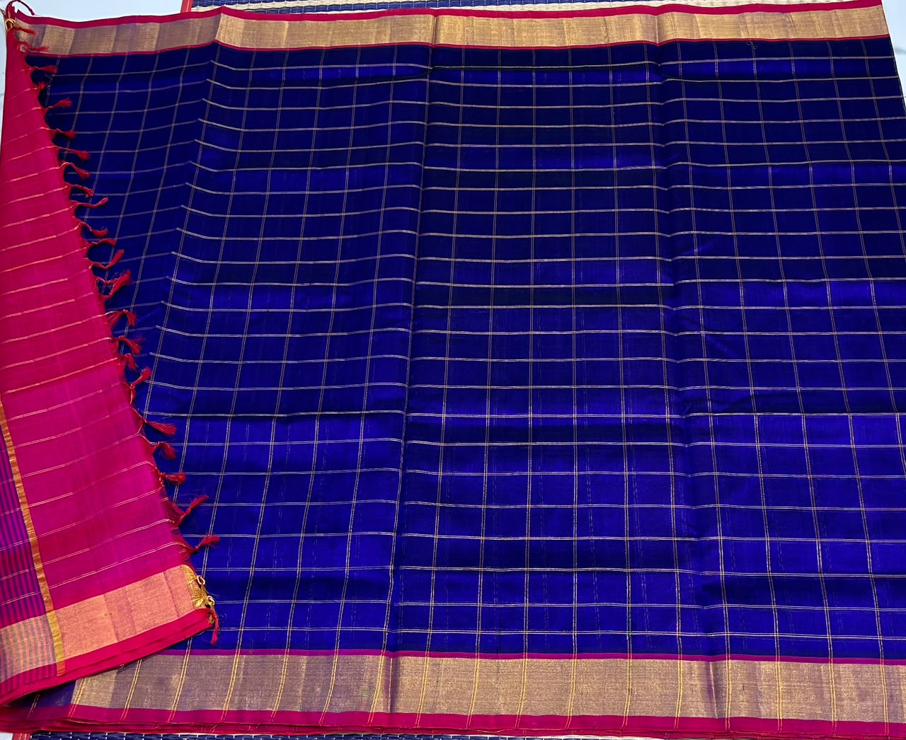 Handloom silk cotton saree with zari kattam - MS223