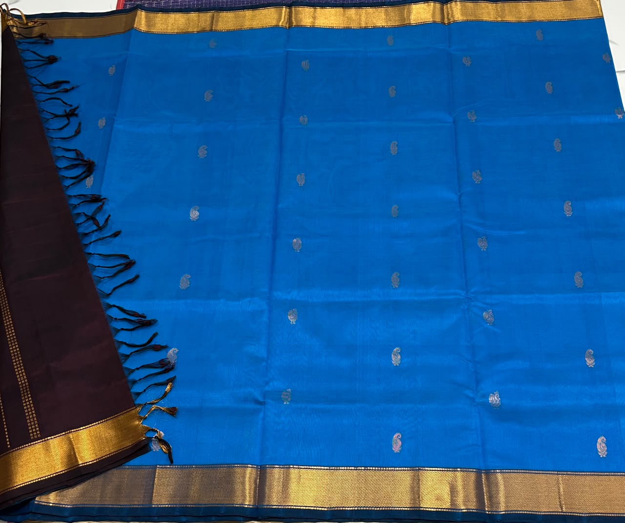 Handloom silk cotton saree with buttas - MS233