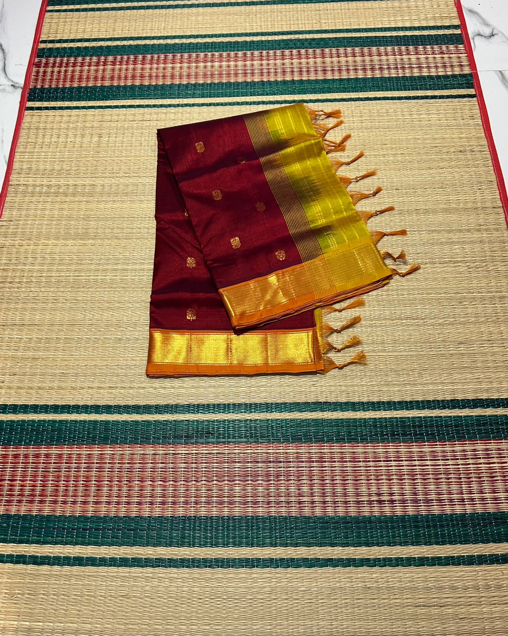 Handloom silk cotton saree with buttas - MS342