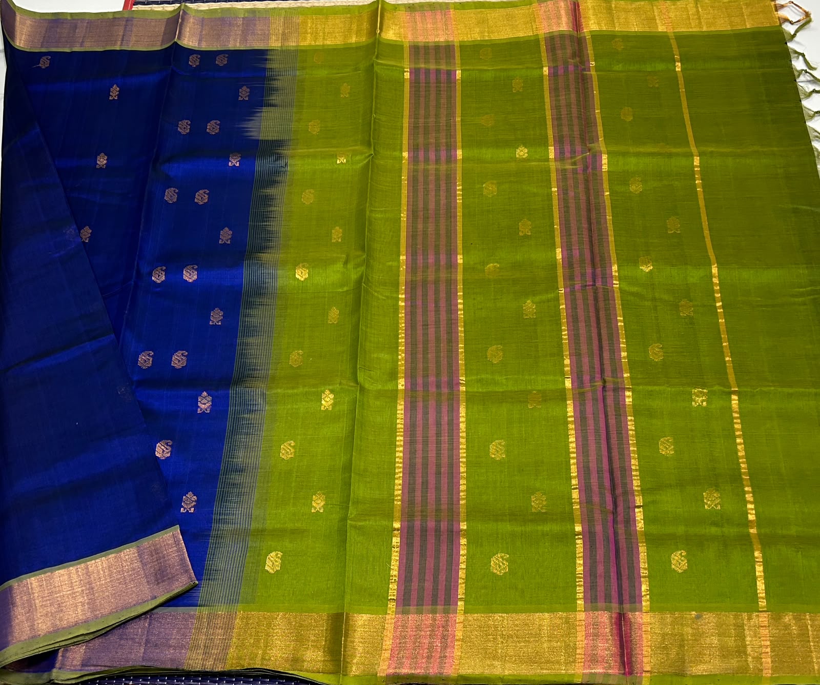 Handloom silk cotton saree with buttas - MS215