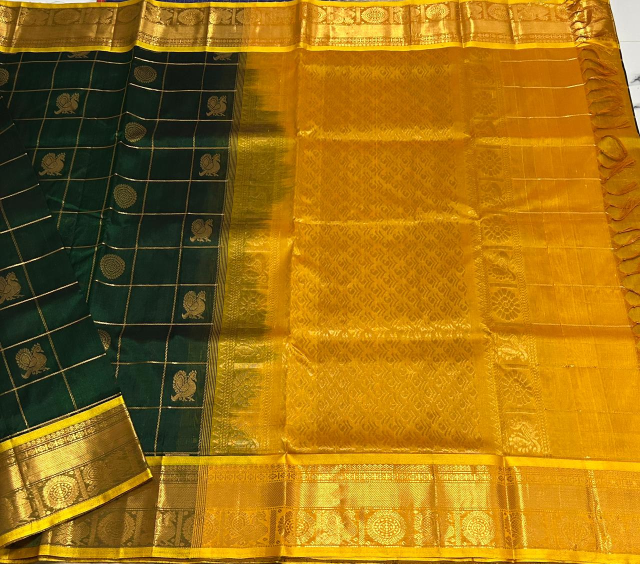 Handloom Mayil chakram silk cotton saree - MS020