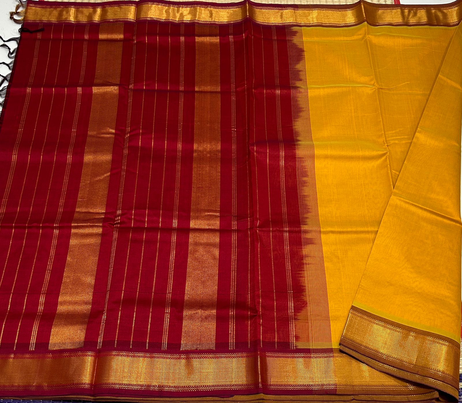 Handloom semi silk cotton saree - MS057