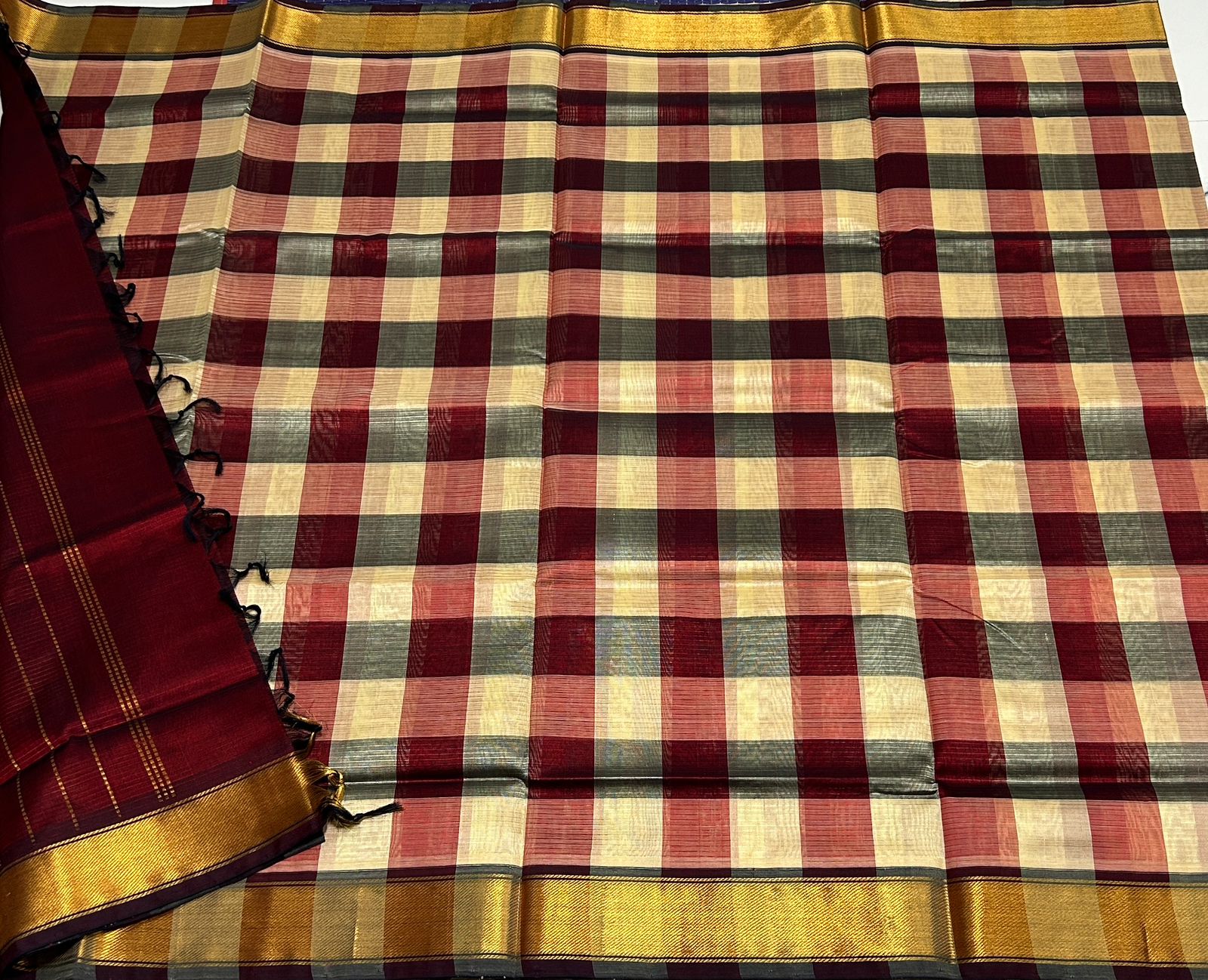 Handloom Paalum pazhamum silk cotton saree - MS087