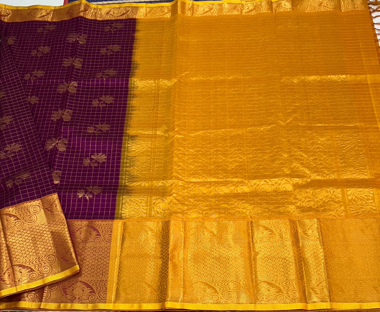 Handloom silk cotton saree with small jari checks - MS244