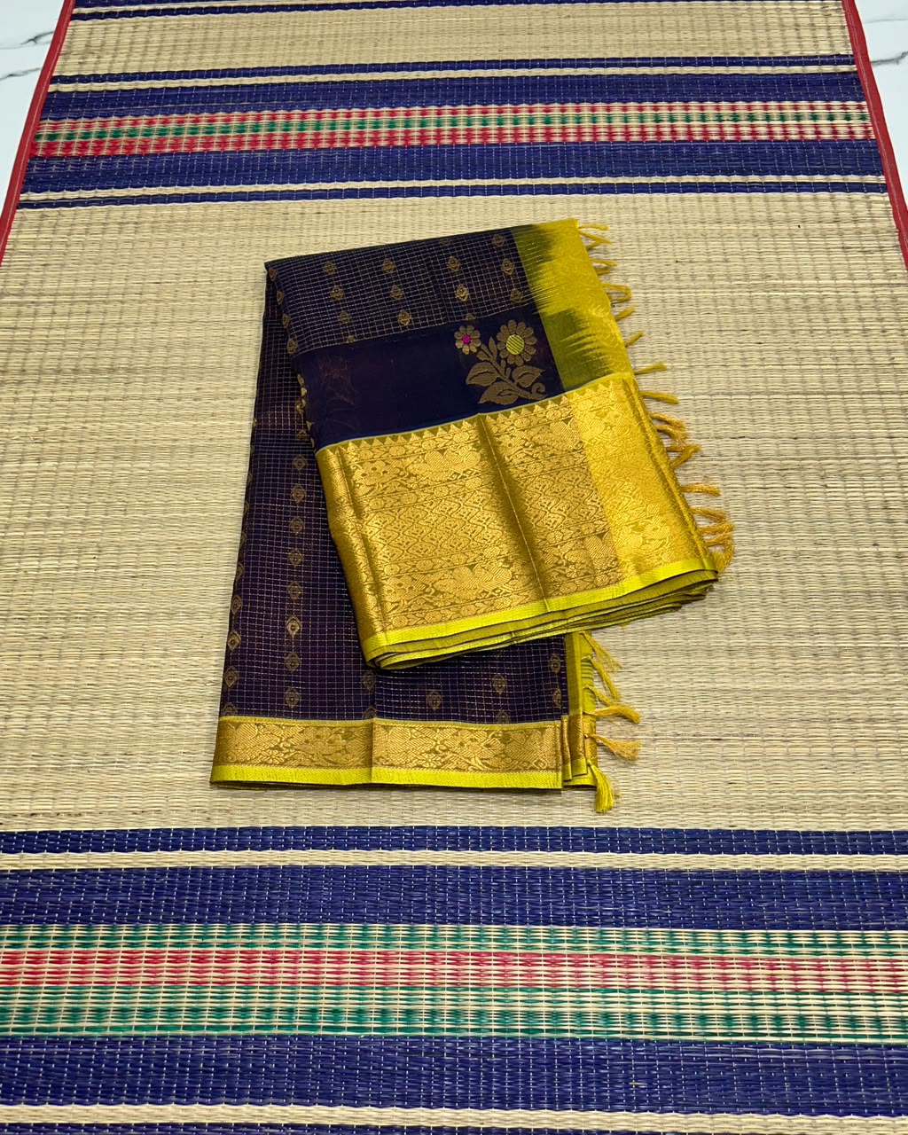 Handloom silk cotton saree with small jari checks - MS245