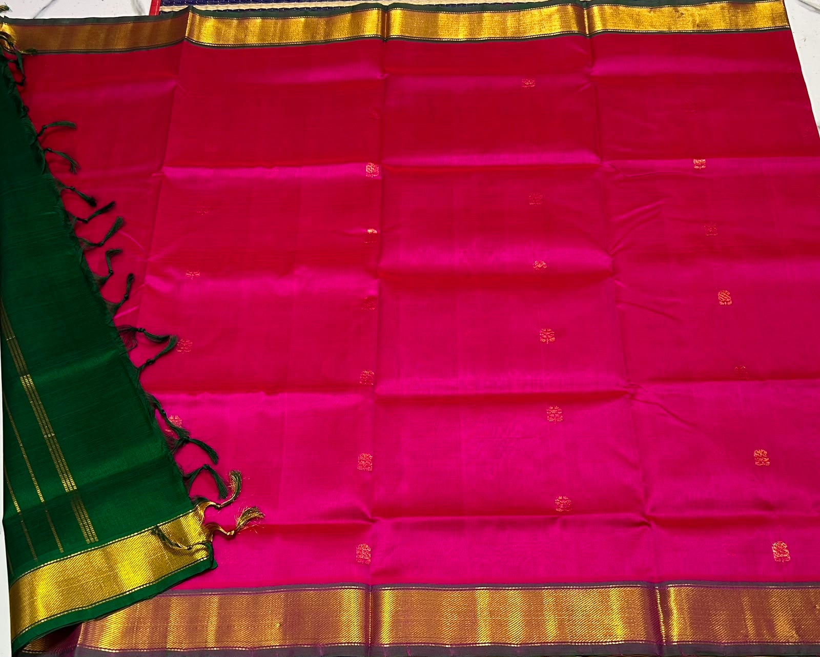 Handloom silk cotton saree with buttas - MS251