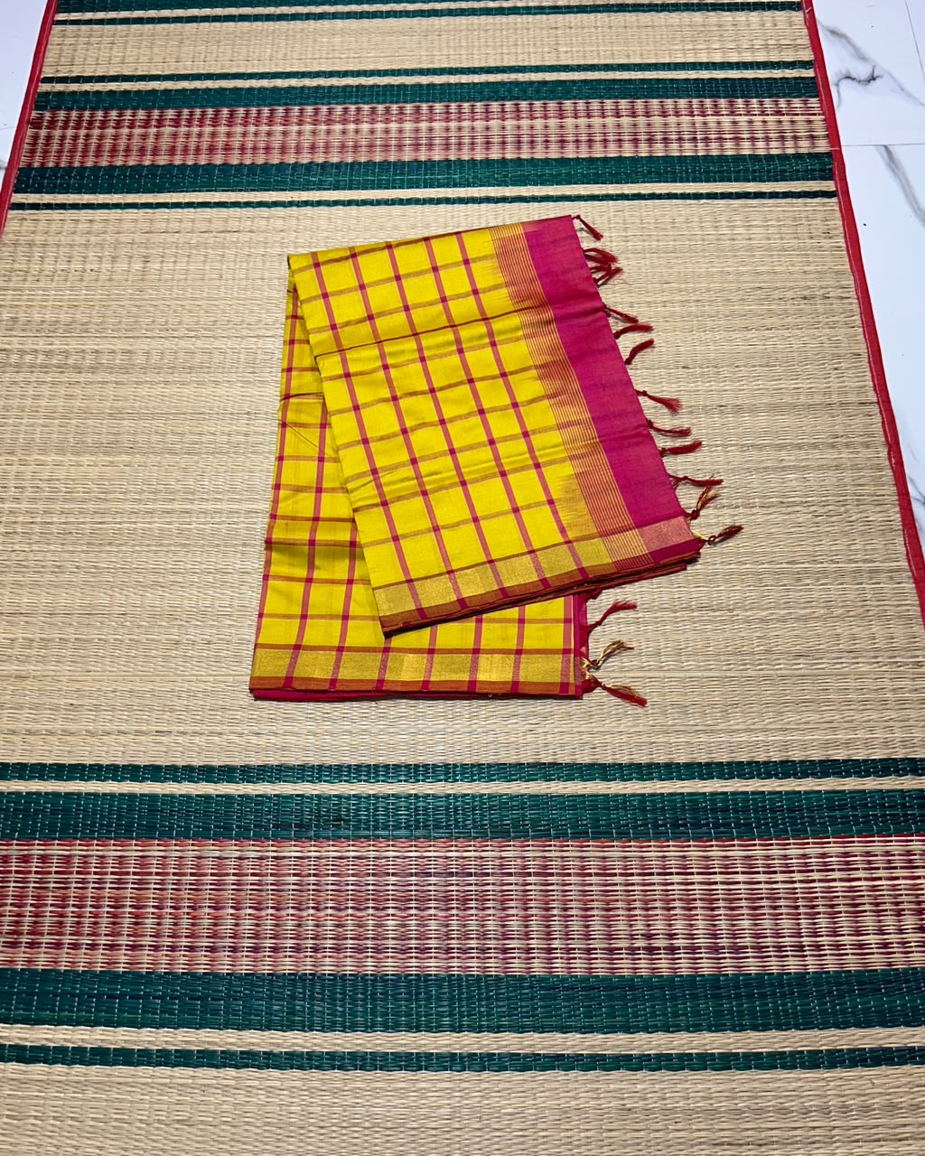 Handloom semi silk cotton saree with kattam - MS329