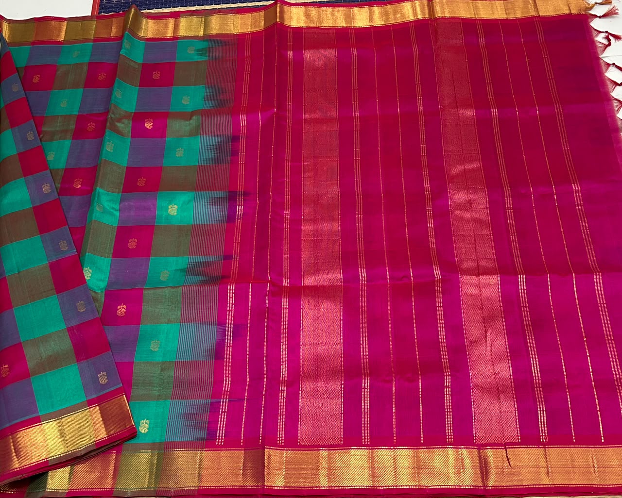 Handloom Paalum pazhamum silk cotton saree with buttas - MS234