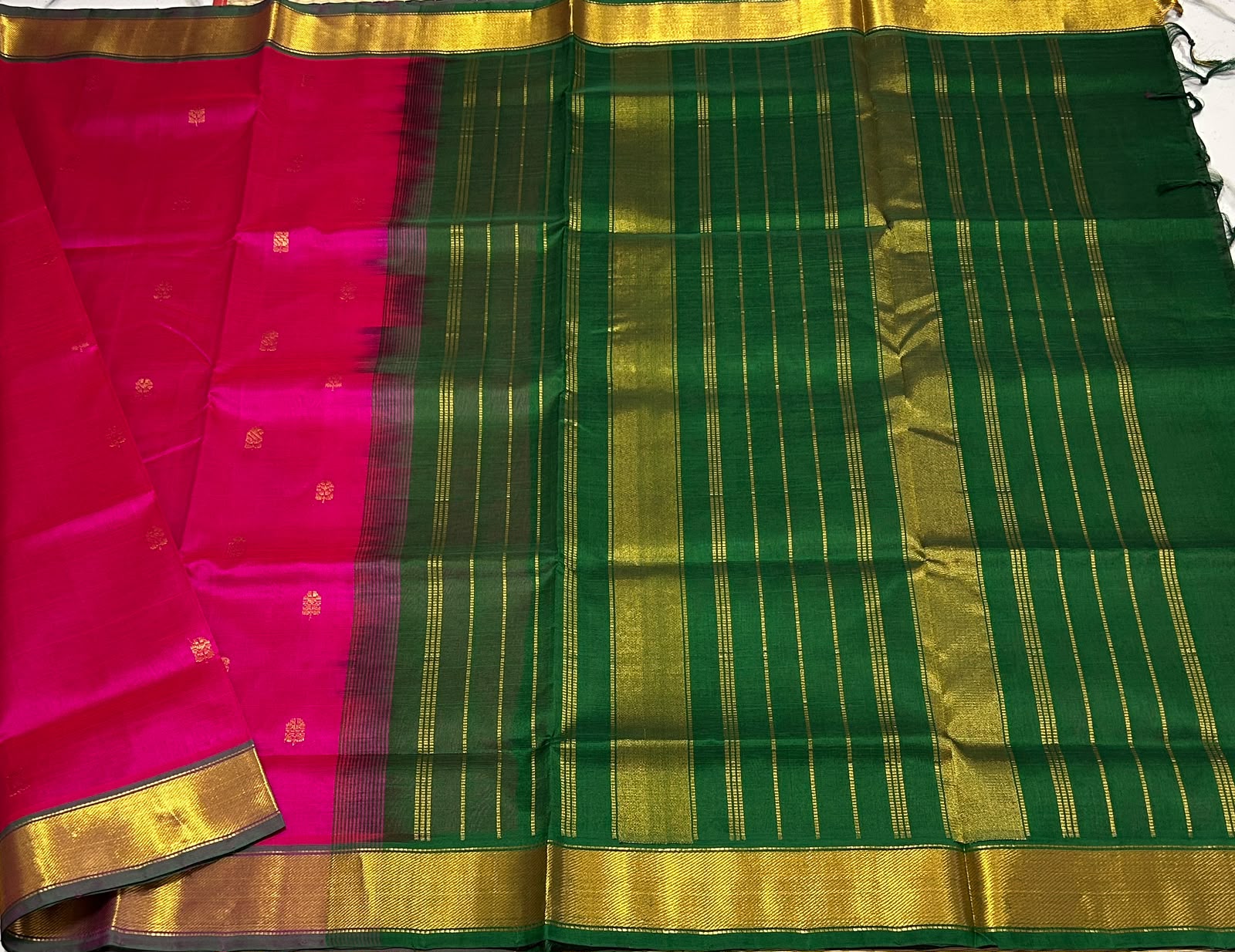 Handloom silk cotton saree with buttas - MS251