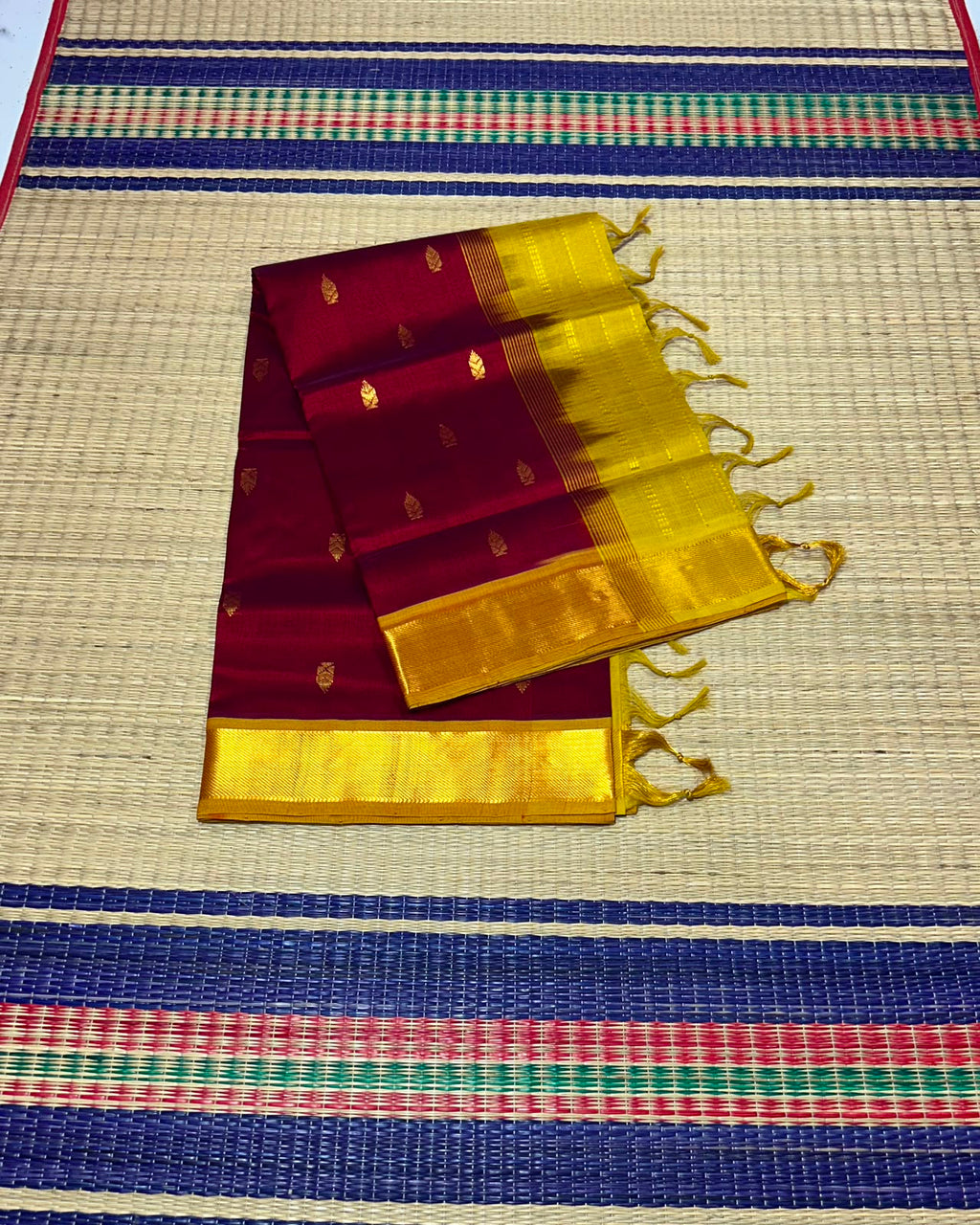 Handloom silk cotton saree with buttas - MS249