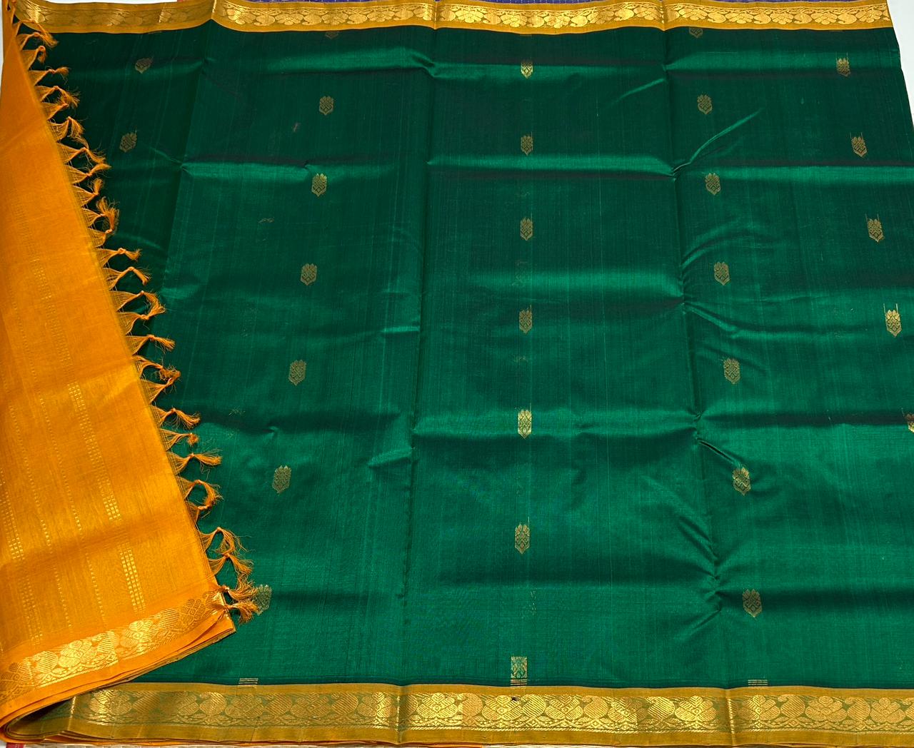 Handloom silk cotton saree with buttas - MS077