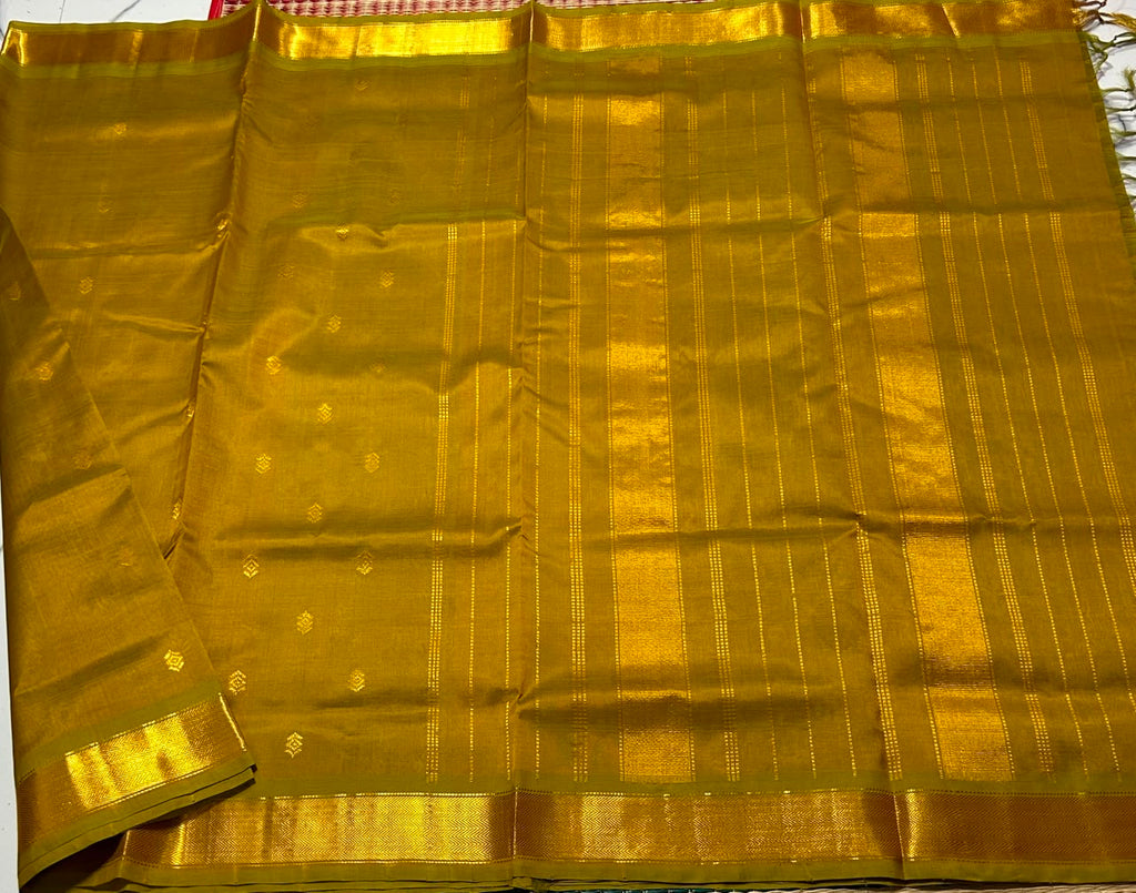 Handloom silk cotton saree with buttas - MS339