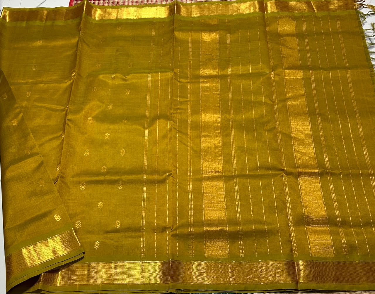 Handloom silk cotton saree with buttas - MS339