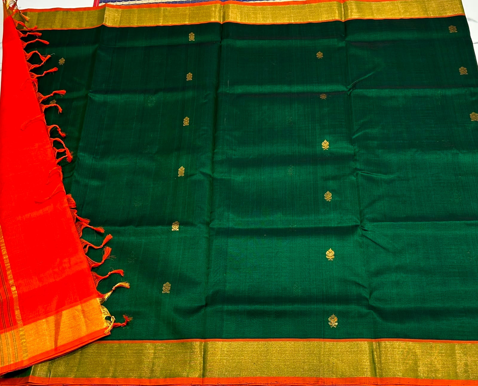 Handloom silk cotton saree with buttas - MS214