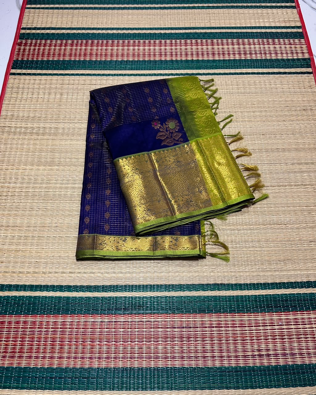 Handloom grand border silk cotton saree with zari checks - MS334