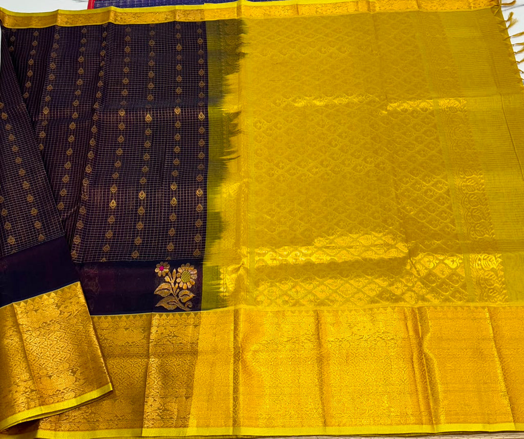 Handloom silk cotton saree with small jari checks - MS245