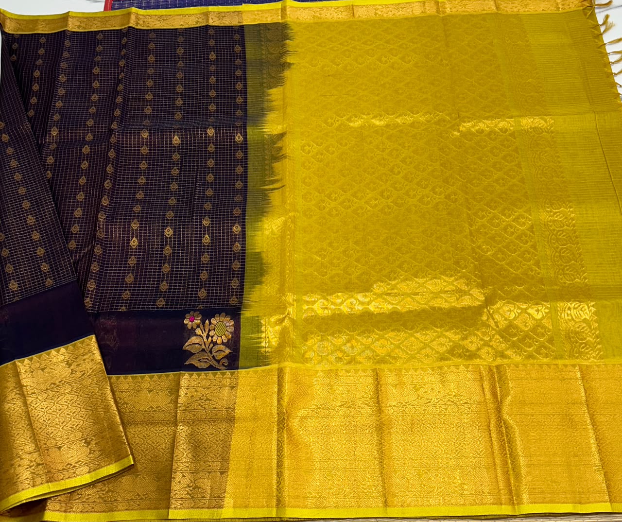 Handloom silk cotton saree with small jari checks - MS245