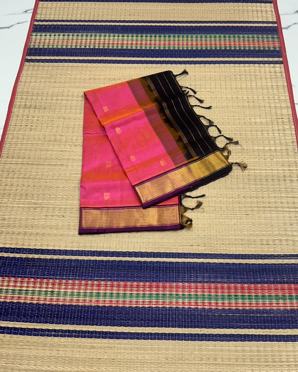 Handloom silk cotton saree with buttas - MS351