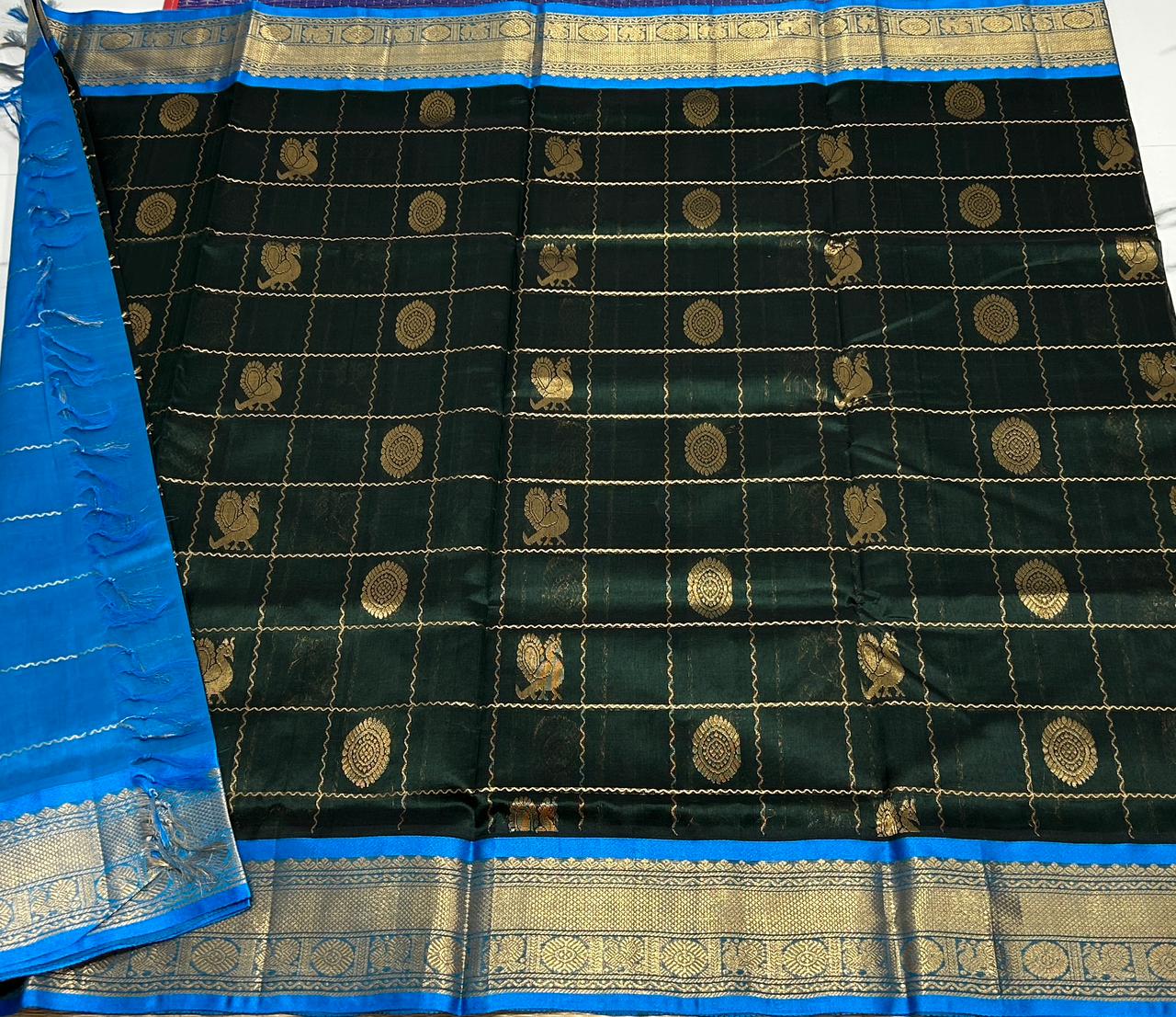 Handloom Mayil chakram silk cotton saree - MS010