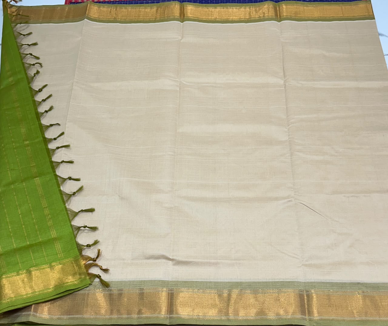 Handloom semi silk cotton saree - MS229
