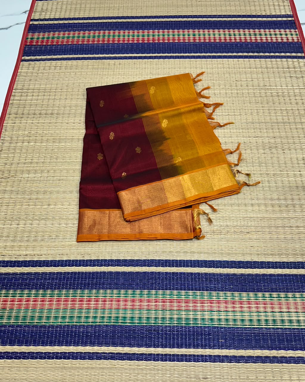 Handloom silk cotton saree with buttas - MS217